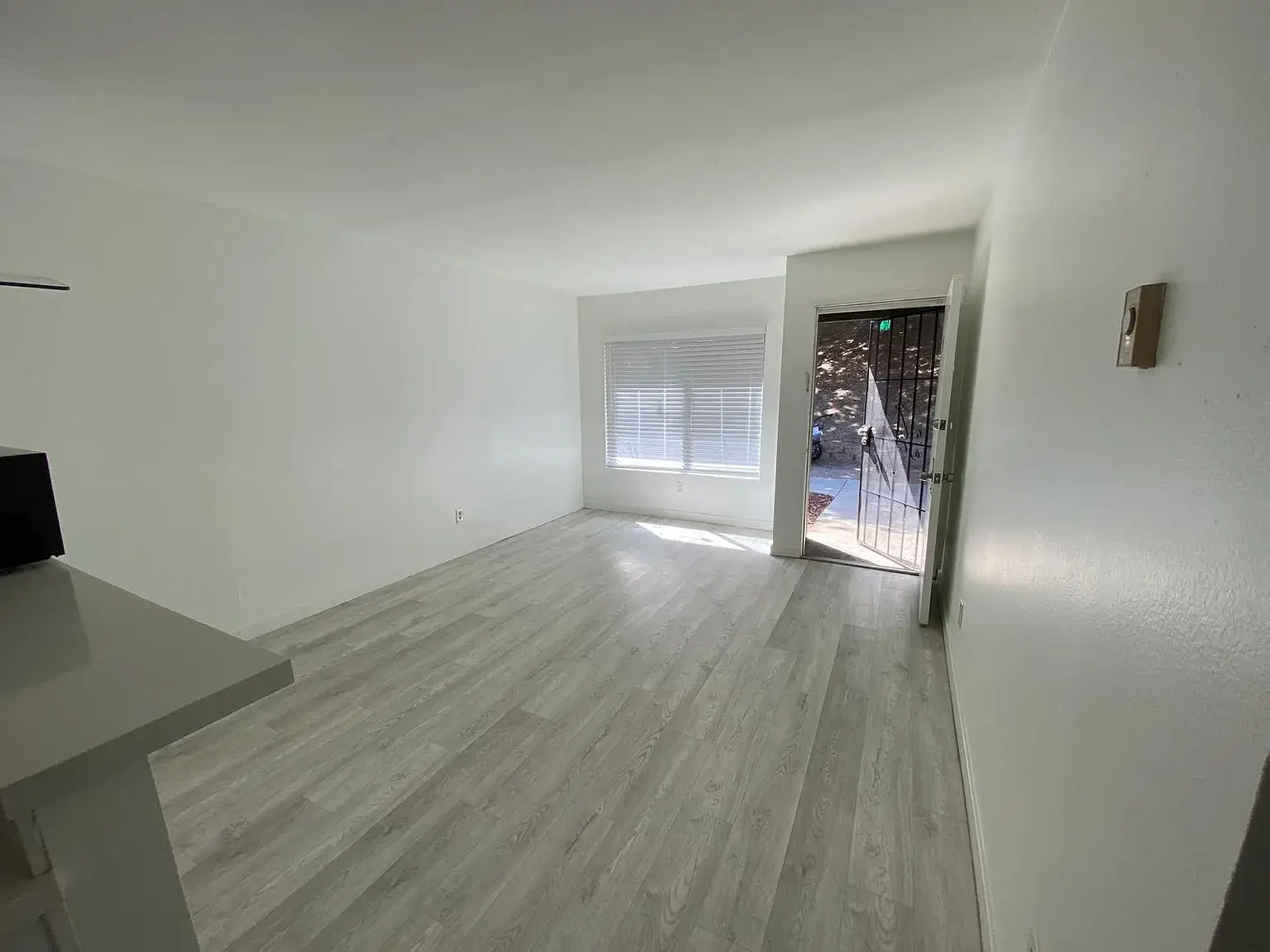 27720e5091c3d023ea403b4d43968f3b-uncropped_scaled_within_1536_1152